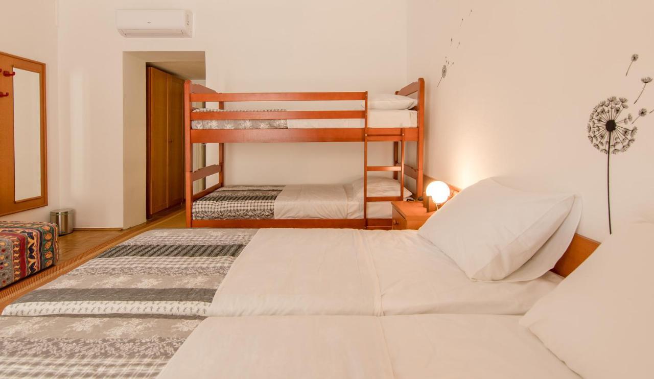 Hotel Barba ستاريغغاد باكلينتسا المظهر الخارجي الصورة